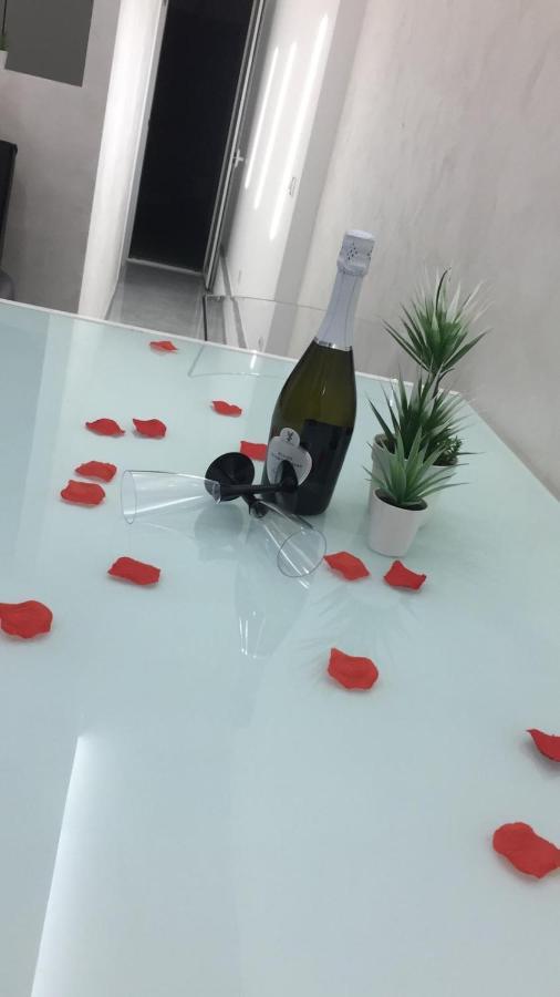 贾迪尼-纳克索斯Le Rocce Nere公寓式酒店 外观 照片